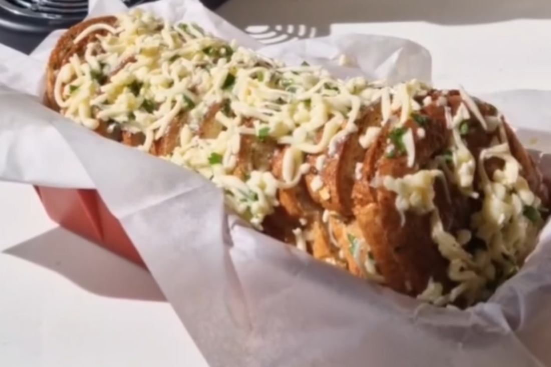 לחם שום מלחם eatsane מופחת פחמימות טעים במיוחד