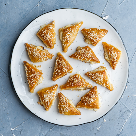 בורקס גבינה ביס